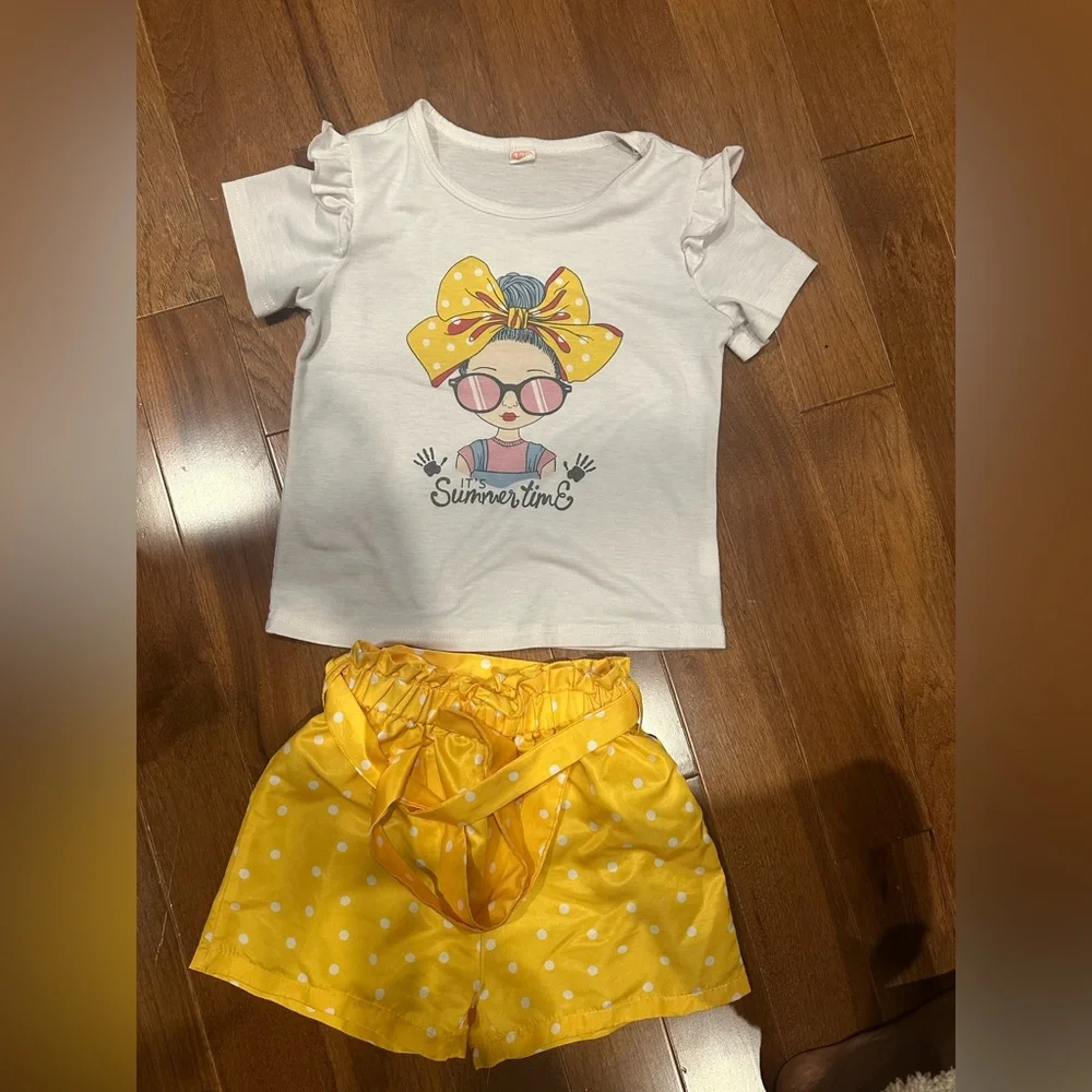 Girls White T-Shirt & Yellow Shorts Outfit Set – Size 5T – Summer Two-Piece